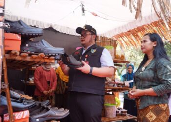 Bupati Kediri Mas Dhito Minta Minimarket Sediakan Ruang Bagi Produk UMKM Kabupaten Kediri