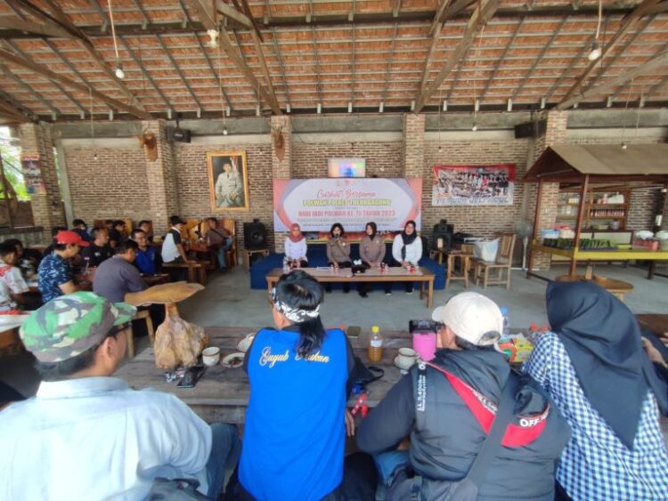 Dengar Aspirasi Warga, Polres Tulungagung Gelar Curhat Bersama Polwan