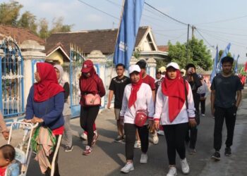 Ribuan Warga antusias mengikuti Jalan Sehat dalam rangka HUT RI Ke 78 (Foto: Devi Ade)