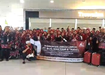 Muslimah Travel Berangkatkan Puluhan Jemaah Umrah Ke Tanah Suci
