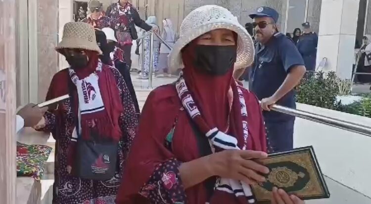 Ribuan Jamaah Umroh Kunjungi Percetakan Al Quran Terbesar di Dunia