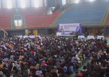 Ribuan Buruh Rokok dan Petani Tembakau Di Kota Kediri Terima BLT DBHCHT