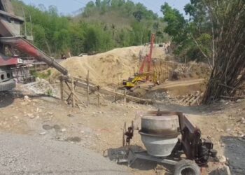 Pembangunan Jembatan Molor, Komisi 3 DPRD Kabupaten Blitar Melakukan Sidak