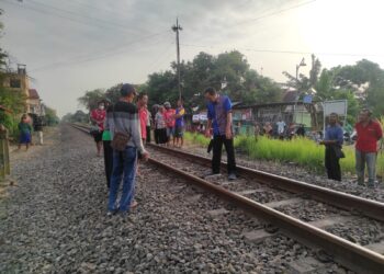 Deputy Vice President KPT KAI Daop 7 Madiun: Aktivitas Masyarakat di Rel Perlintasan Bisa Didenda Rp. 15 Juta