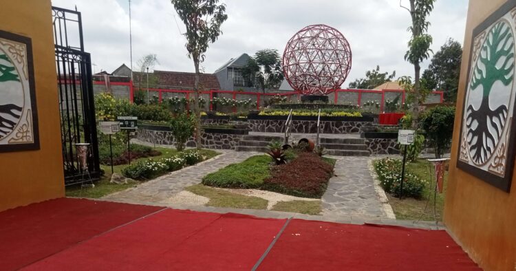 Dinas Lingkungan Hidup Kota Blitar Resmikan Taman Kehati Sebagai Taman Edukasi