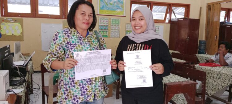 Turut Sukseskan Pendidikan, Dispendukcapil Kabupaten Kediri Terbitkan Kartu Keluarga dan Akta Kelahiran Siswa