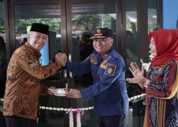 Pj Bupati Sri Taruna Resmikan Pos Bantu Dinas Pemadam Kebakaran dan Penyelamatan di Kecamatan Pace