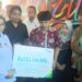 Pemberian Bantuan Kepada Pengawas Kelurahan Pakelan