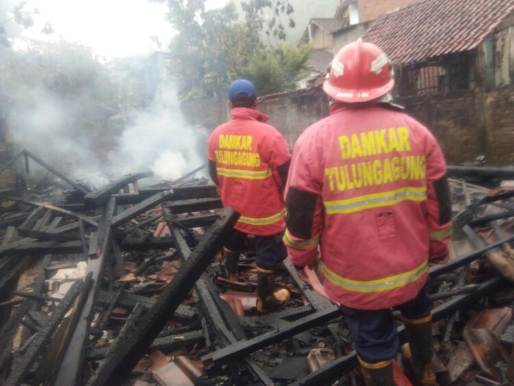 Gudang dan Dapur Warga Besuki Hangus Terbakar, Ini Kronologinya