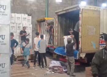 KPU Kota Kediri Mulai Distribusikan Kotak Suara dan Perlengkapan Pemilu