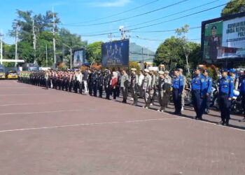 Ratusan Personel Gabungan Trenggalek Lakukan Pratoli Besar
