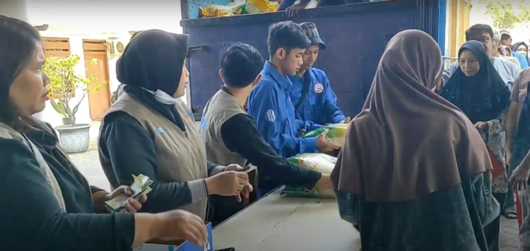 Bulog Kediri Memastikan Stok Beras Aman Hingga Lebaran