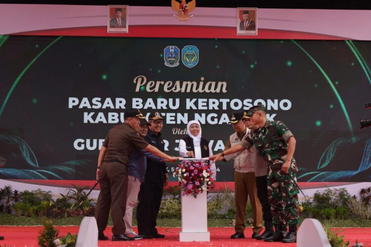 Diresmikan Gubernur Jatim Pasar Baru Kertosono Jadi Pasar Tradisional Pertama dengan Travelator di Nganjuk