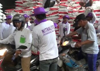 Ribuan Petani Serbu Gebyar Diskon Pupuk Di Tulungagung