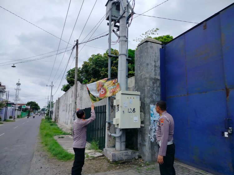 Usai Tersengat Listrik Petugas PLN Tulungagung Alami Luka Bakar, Begini Kronologinya