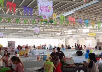 Melihat Kemeriahan Festival Jajanan Pasar di Kota Kediri