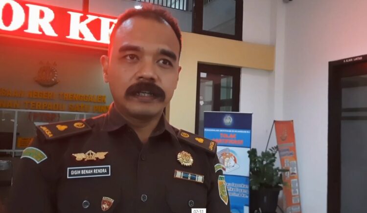 Kejari Tahan Kades Dan Perangkat Desa Di Trenggalek Diduga Korupsi Pembangunan Gedung