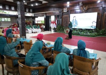 Semangat berbagi dibulan Ramadhan Ibu Pj Ketua TP PKK berbuka bersama anak yatim
