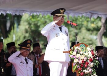 Pj Bupati Nganjuk jadi Inspektur Upacara Peringatan HUT Kabupaten Nganjuk Ke-1087