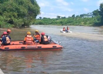 Hari Terakhir Pencarian Lansia Yang Diduga Hanyut Terseret Banjir