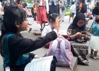 Pemkot Kediri Adakan Peringatan Hari Buku dan Hak Cipta Sedunia Di Taman Sekartaji