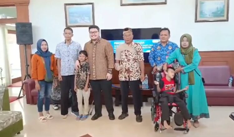 Bantuan Alat Bantu Mobilitas Bagi Para Penyandang Disabilitas