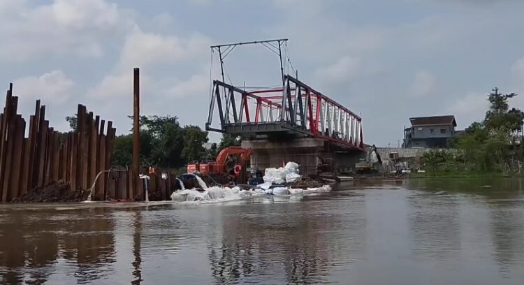 DPRD Pantau Pengerjaann Jembatan Jongbiru Agar Segera Dapat Beroperasi