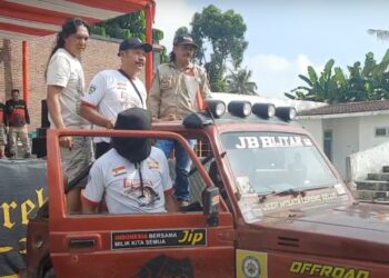 Kapolres Blitar Kota Ajak Komunitas Jeep Tertib Sopan Berkendara