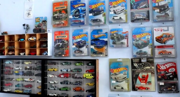 Miniatur Mobil atau Motor di Kota Kediri, Tetap Menjadi Primadona Bagi Penggemar Dan Kolektor