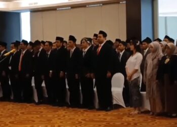 KPU Lantik Ratusan PPK Sebagai Tahapam Polkada 2024