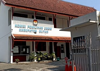 KPU Kabupaten Blitar Tarik 8 Ribu Stiker Coklit Tertukar