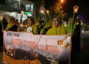 Ratusan Warga di Jombang Mengikuti Takbir Keliling Berhadiah