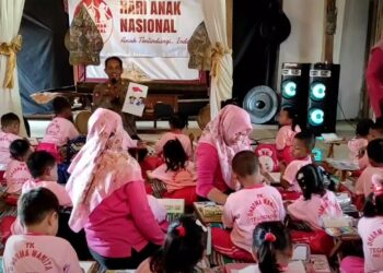 Edukasi Etika Pada Anak Lewat Media Wayang