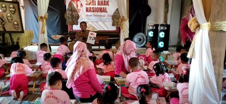 Edukasi Etika Pada Anak Lewat Media Wayang