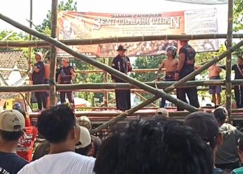 Sambut Muharam warga Bakung Blitar gelar Seni Tiban