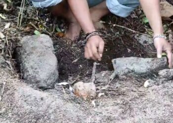 Penemuan Batu Bata Kuno Bekas Patirtan oleh Warga