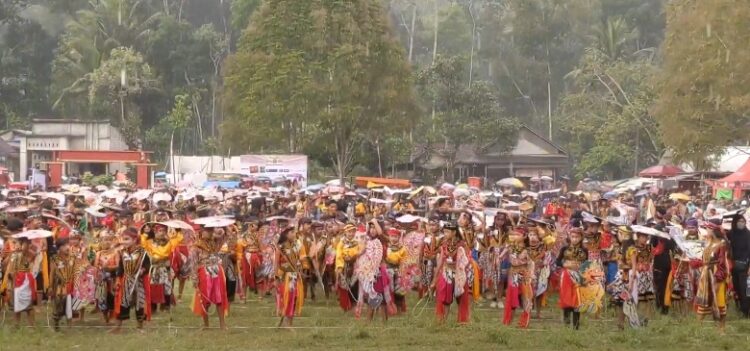 Pecah Rekor Tari Kolosal Turangga Yaksa Trenggalek