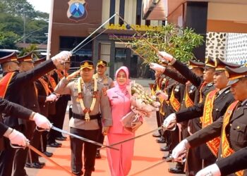 Mantan Danyon Brimob Polda Jatim, Menjadi Nahkoda Baru Polres Trenggalek