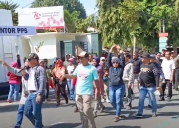 Antisipasi Kerusuhan Saat Pilkada Serentak, Petugas Gabungan Gelar Peragaan SispamKota