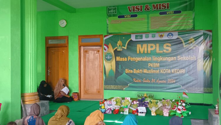 PKBM Bina Bakti Muslimat Kota Kediri Gelar MPLS dengan Dukungan Lintas Instansi