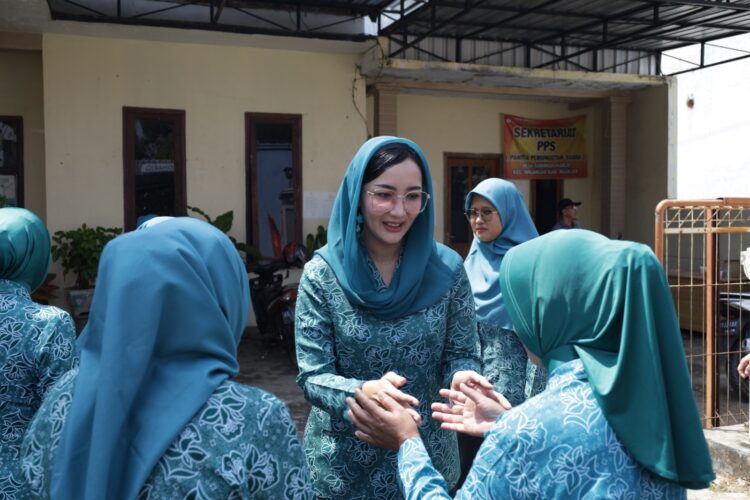 Tangani Stunting dan Pengentasan Kemiskinan Ekstrem, Pj Ketua TP PKK Hadiri Gerakan Pangan B2SA di Desa Sudimoroharjo Wilangan