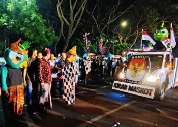KPU Kabupaten Kediri Gelar Serah Terima Kirab Maskot Pilkada Serentak 2024