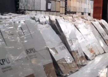 KPU Kota Kediri Menerima Logistik Pilkada 2024 Sejumlah 814 Kotak Suara