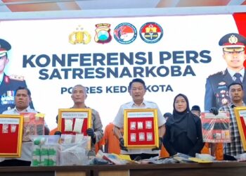 Satnarkoba Polres Kediri Kota Tangkap 12 Pelaku Peredaran Narkoba dan Miras