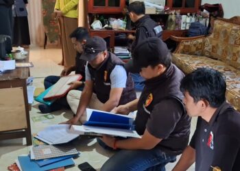 Diduga Korupsi, Kades dan Bendahara Desa di Tulungagung Ditetapkan Jadi Tersangka Oleh Polisi