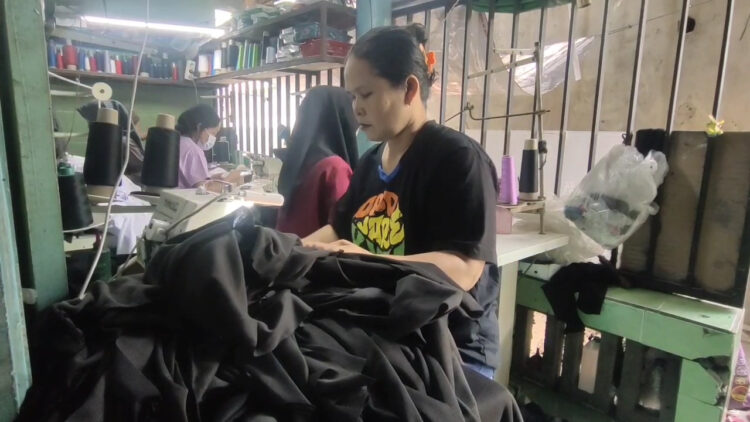 Jasa Percetakan Kaos Banjir Pesanan Jelang Pilkada