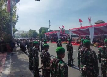 Upacara Peringatan HUT TNI Ke 79 Tahun Di Markas Kodim 0808 Blitar