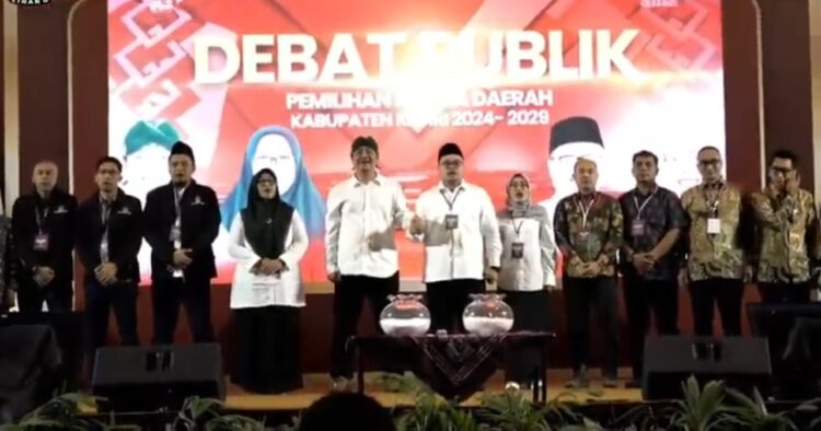 KPU Kabupaten Kediri Gelar Debat Publik Perdana Pasangan Calon Bupati dan Wakil Bupati Kediri