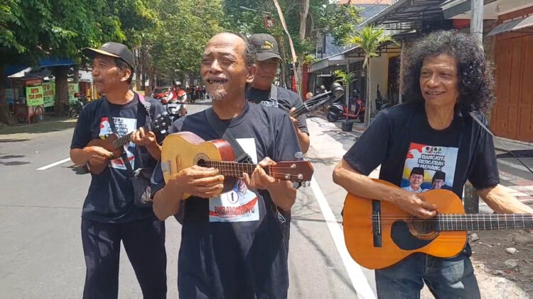 Kampanye Pilwalikota Blitar Dengan Cara Unik
