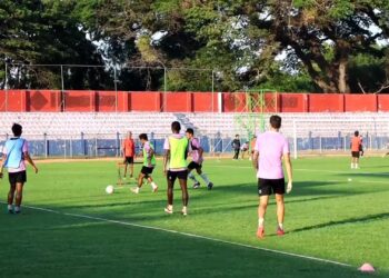 Persik Kediri Ingin Patahkan Rekor Tak Terkalahkan Persib Bandung